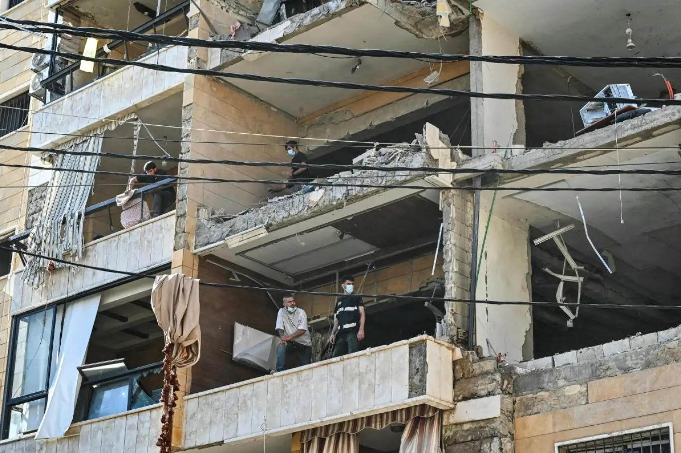 جنوبی لبنان میں حزب اللہ کے اسرائیلی فوج پر حملے: گائیڈڈ میزائلوں سے بلڈوزر تباہ، لڑائی میں تیزی